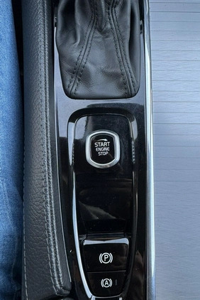 Volvo XC 90 cena 119900 przebieg: 152000, rok produkcji 2017 z Góra małe 781